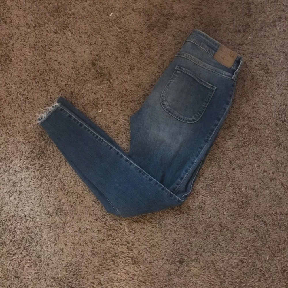 Hollister Crop Skinny Jeans